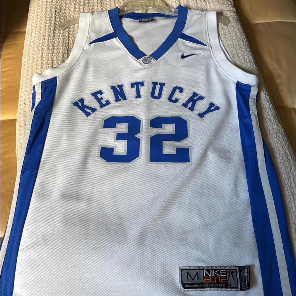 University of Kentucky Nike White and Blue basketball jersey